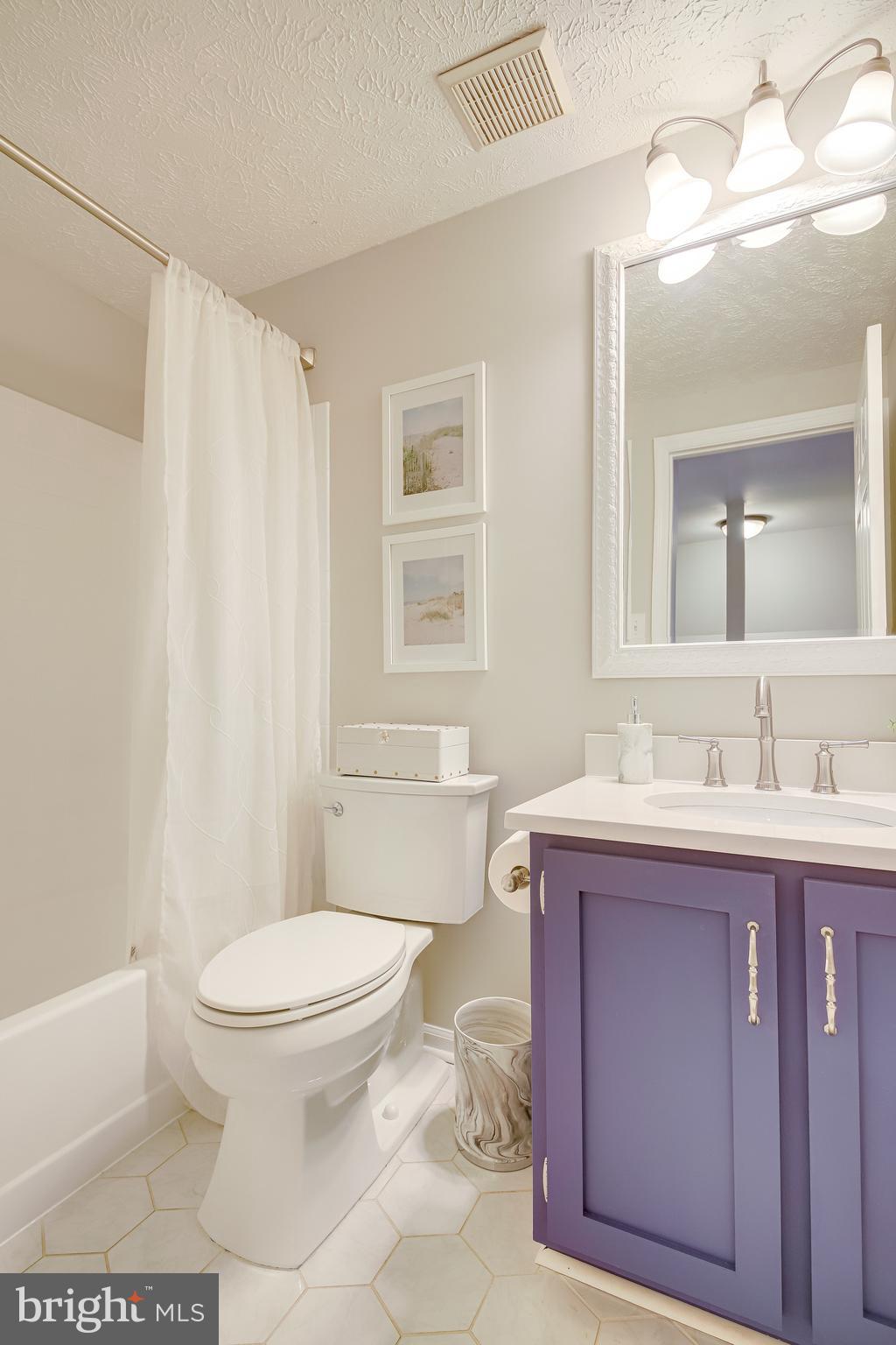 1490 Autumn Ridge Circle Reston, VA 20194 - Photo 33 of 60 Updated Bath w/ Quartz vanity
