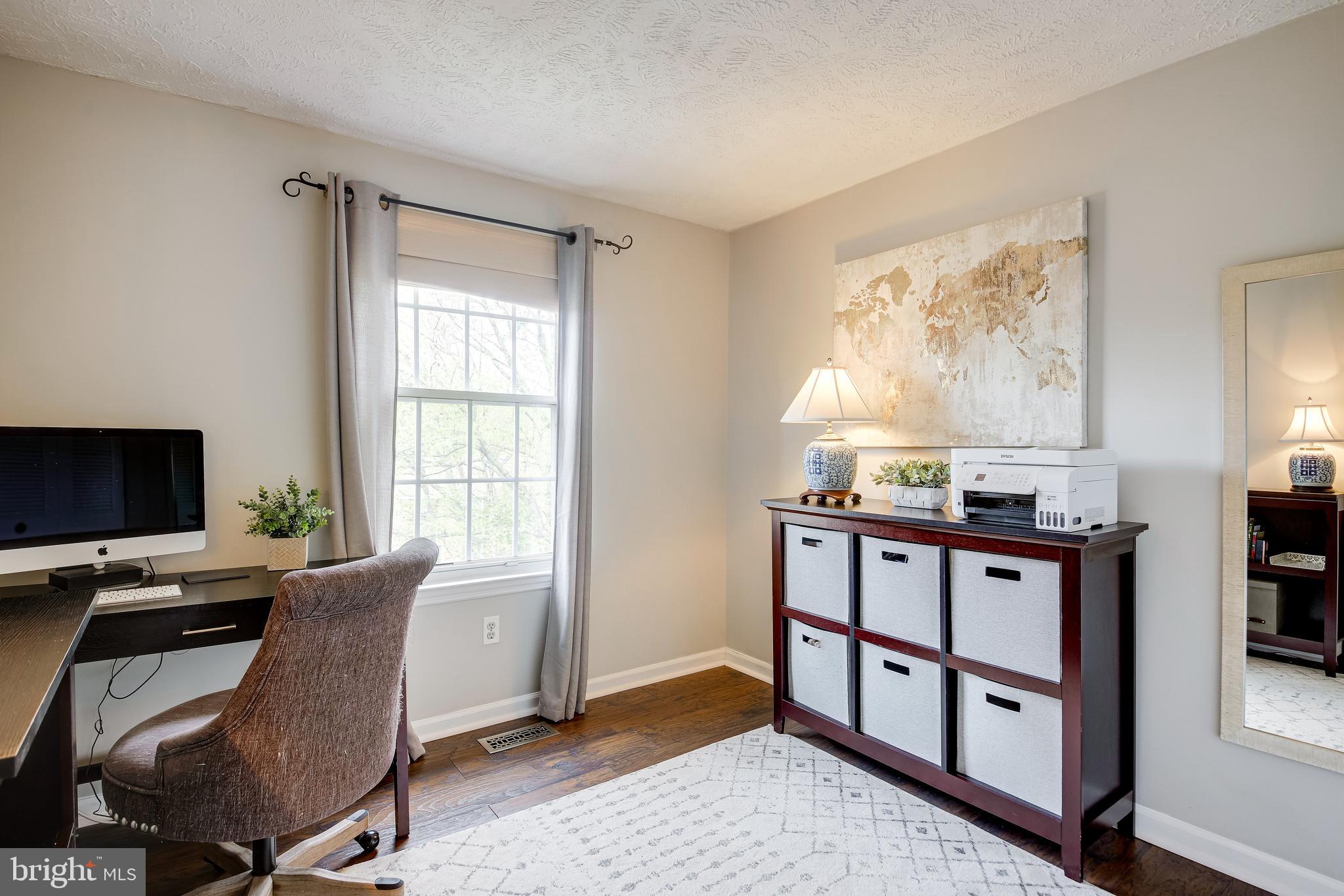1490 Autumn Ridge Circle Reston, VA 20194 - Photo 36 of 60 3rd bedroom