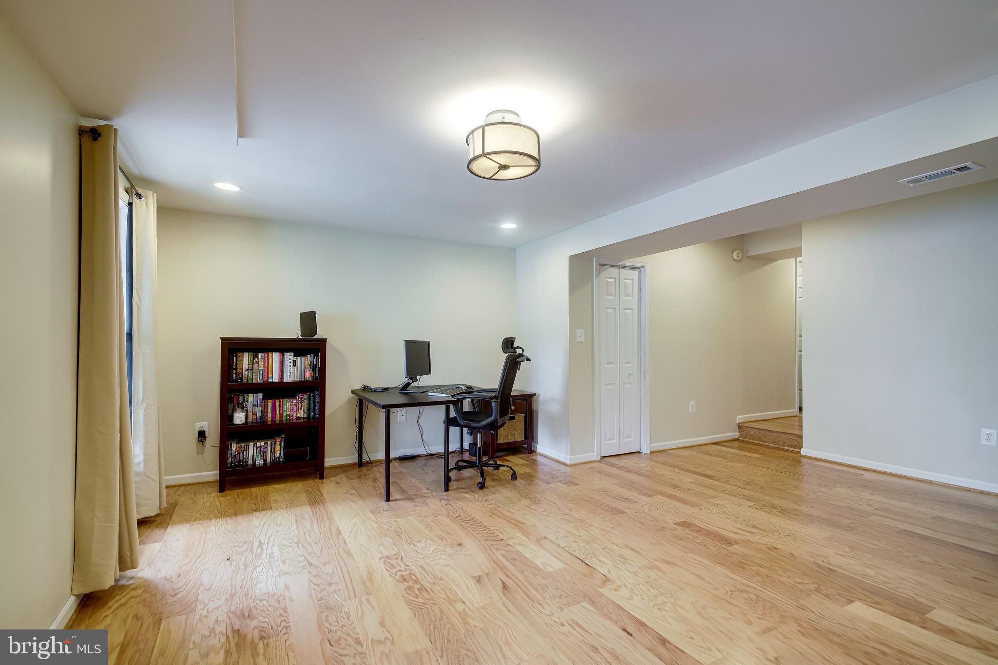 1490 Autumn Ridge Circle Reston, VA 20194 - Photo 39 of 60