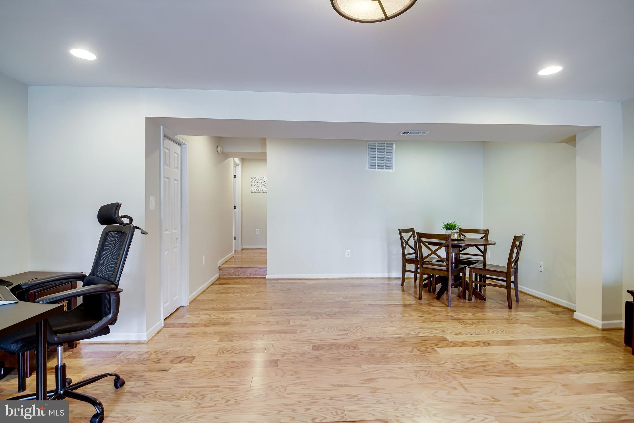 1490 Autumn Ridge Circle Reston, VA 20194 - Photo 41 of 60