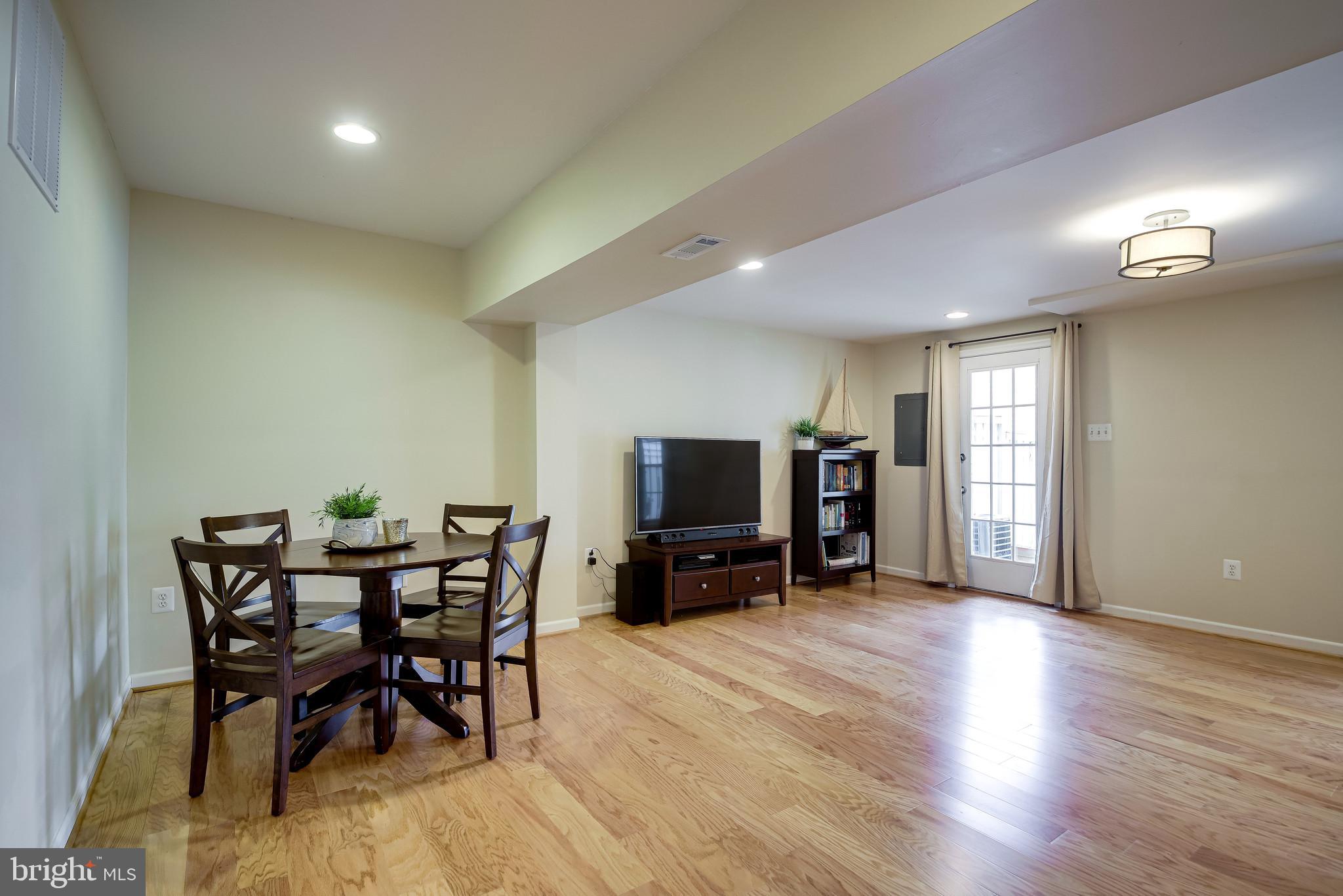 1490 Autumn Ridge Circle Reston, VA 20194 - Photo 42 of 60