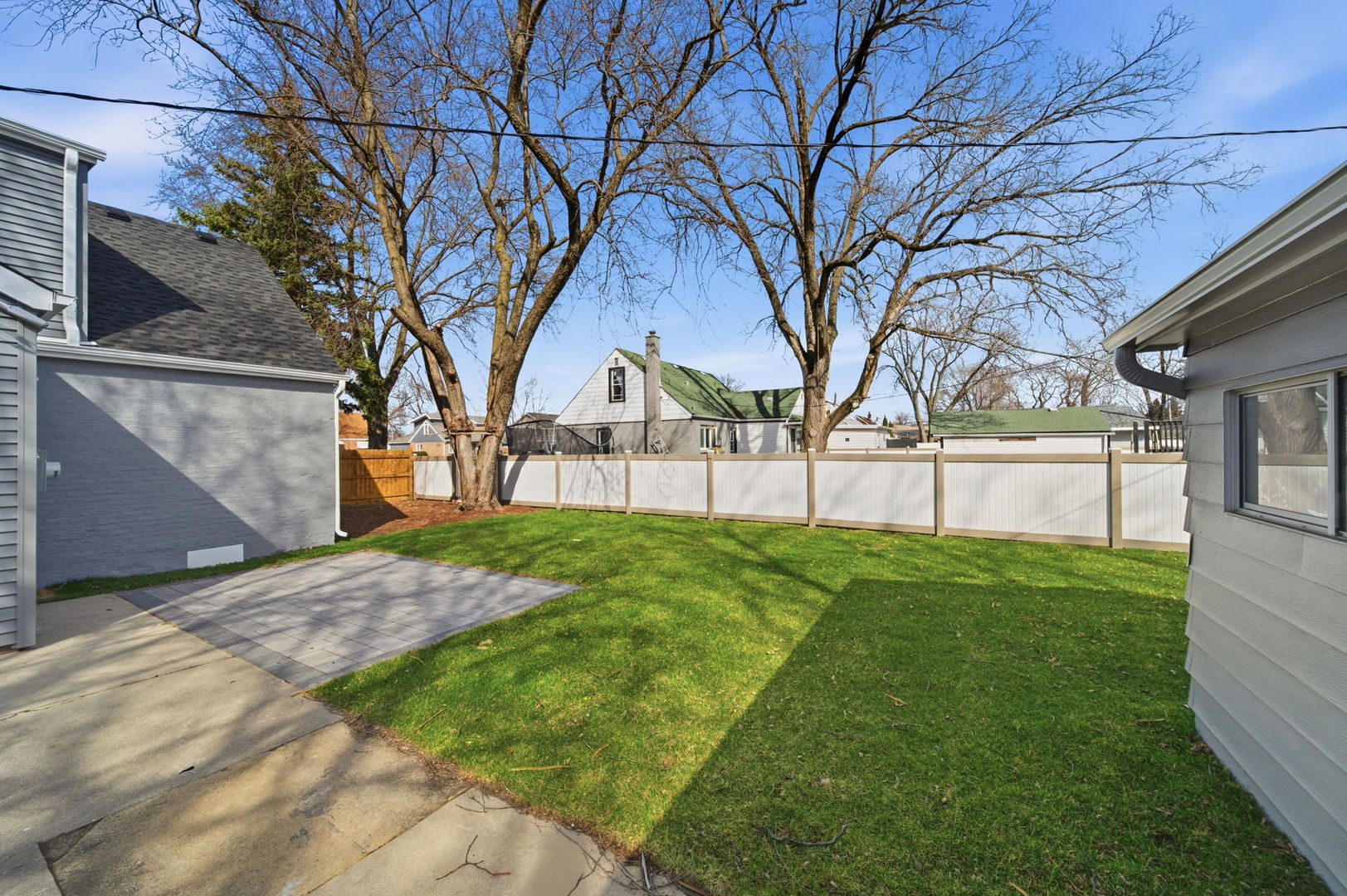 7851 Suburban Lane Bridgeview, IL 60455 - Photo 40 of 50 a view of backyard with green space
