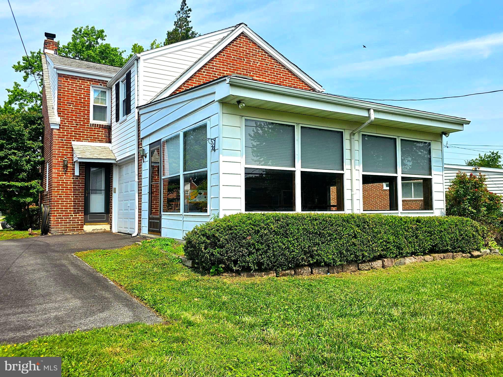 741 Stockton Circle Ridley Park, PA 19078 - Photo 5 of 52 Gallery Image 5
