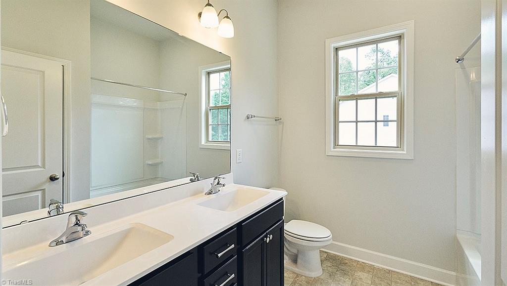 7159 Conrad Farm Road, Unit 188 Pfafftown, NC 27040 - Photo 3 of 26 Bath 2