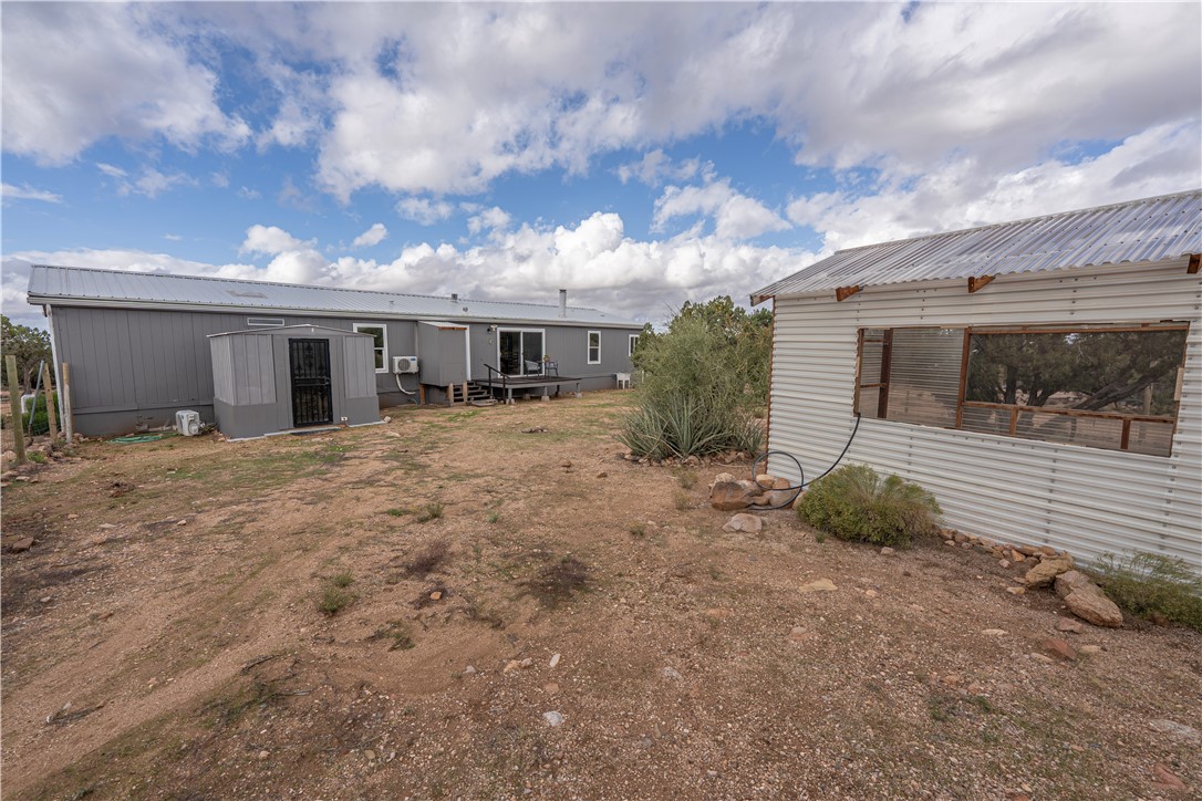 2765 North Silver Springs Road Kingman, AZ 86401 - Photo 15 of 60 Yard