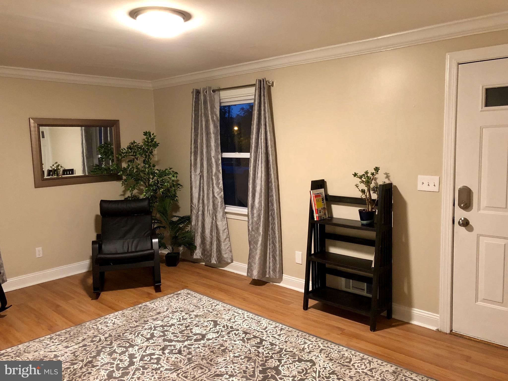 2823 Lindell Street Silver Spring, MD 20902 - Photo 15 of 55 Spacious living room
