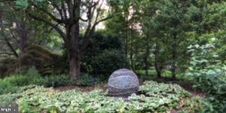 2823 Lindell Street Silver Spring, MD 20902 - Photo 45 of 55 Community / Brookside Gardens