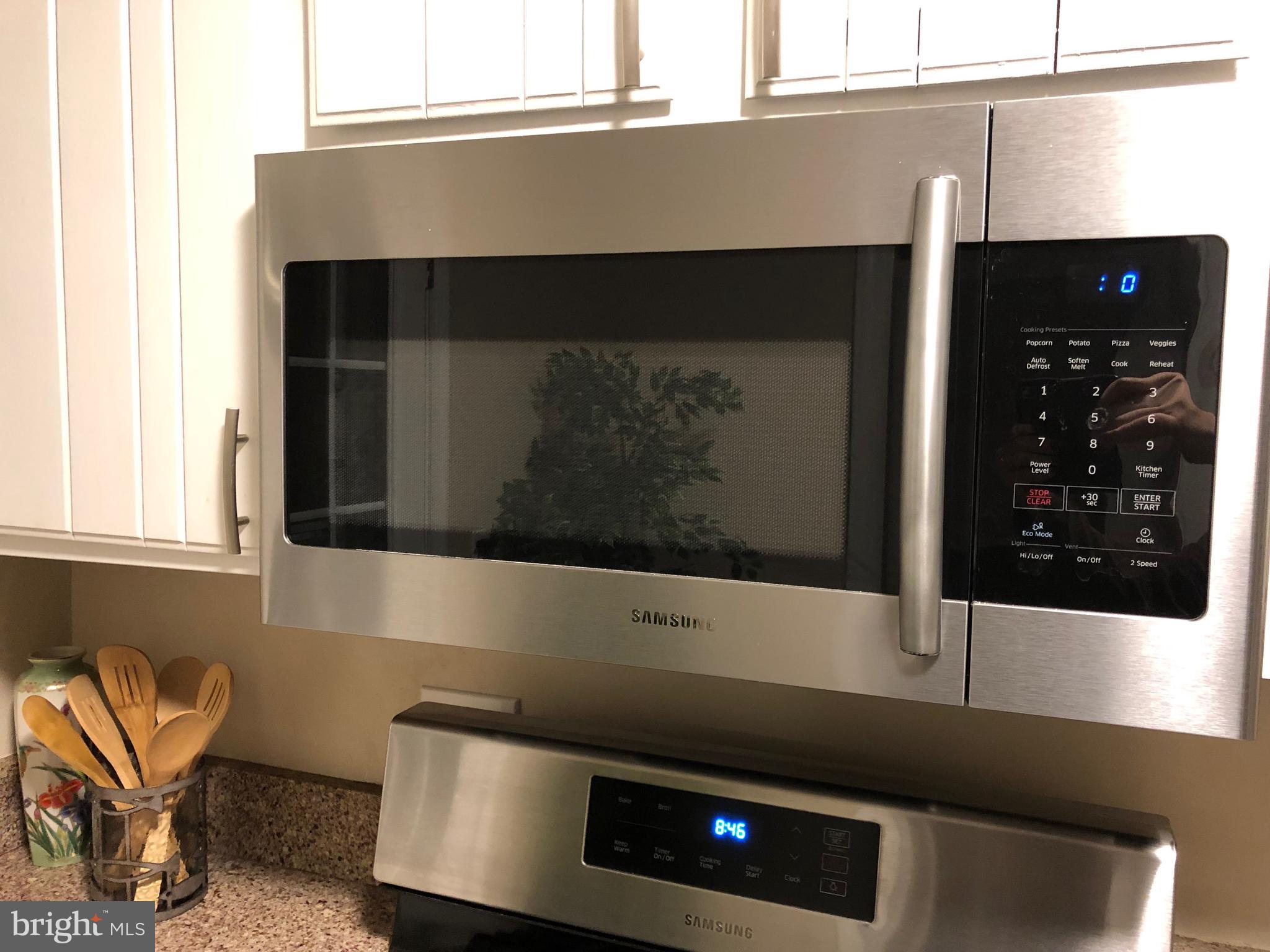 2823 Lindell Street Silver Spring, MD 20902 - Photo 7 of 55 New Built-in Microwave