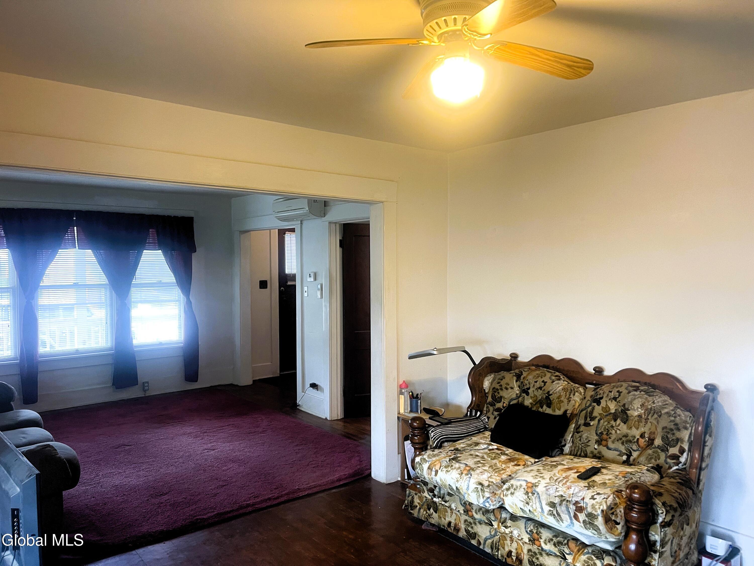 1928 Broad Street Schenectady, NY 12306 - Photo 10 of 48 11