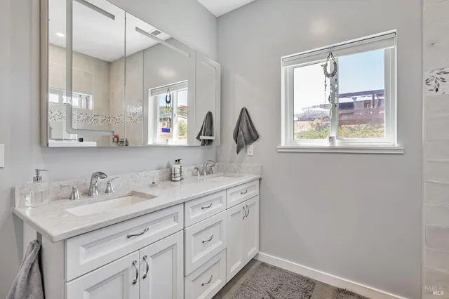 $1,675,000 | 268 Eucalyptus Road, Petaluma, CA 94952