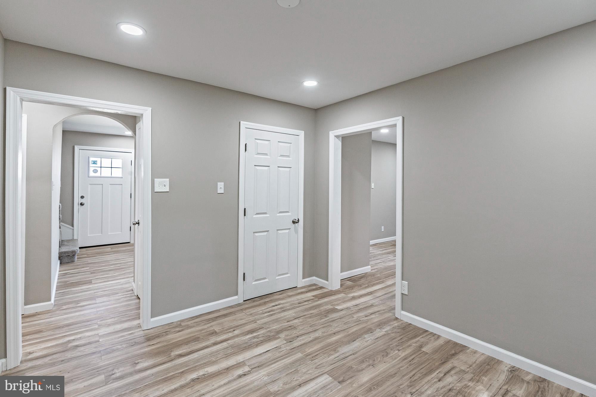 96 Riviera Drive Pennsville, NJ 08070 - Photo 13 of 32