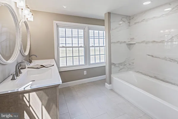 $399,999 | 96 Riviera Drive, Pennsville, NJ 08070