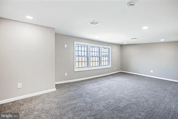 $399,999 | 96 Riviera Drive, Pennsville, NJ 08070