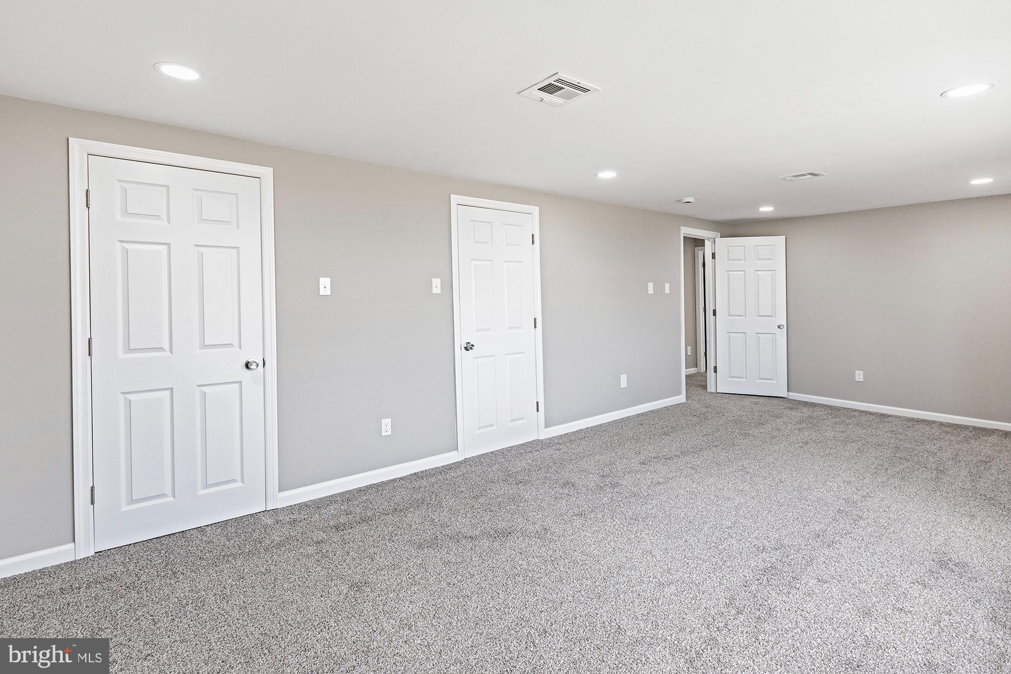 96 Riviera Drive Pennsville, NJ 08070 - Photo 23 of 32
