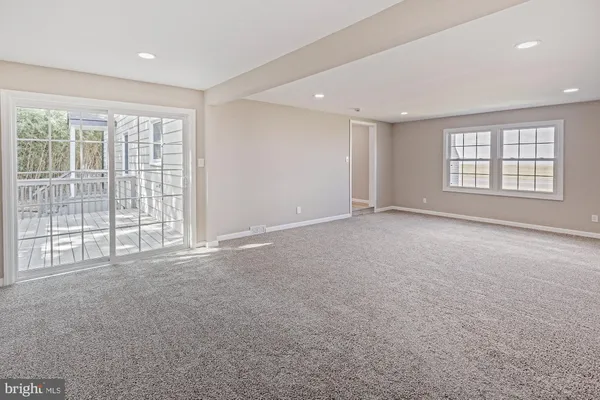 $399,999 | 96 Riviera Drive, Pennsville, NJ 08070