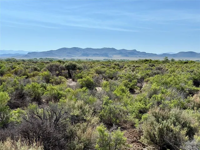 a view of an mountain