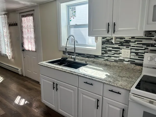 $230,000 | 7 Washington Street, Augusta, ME 04330