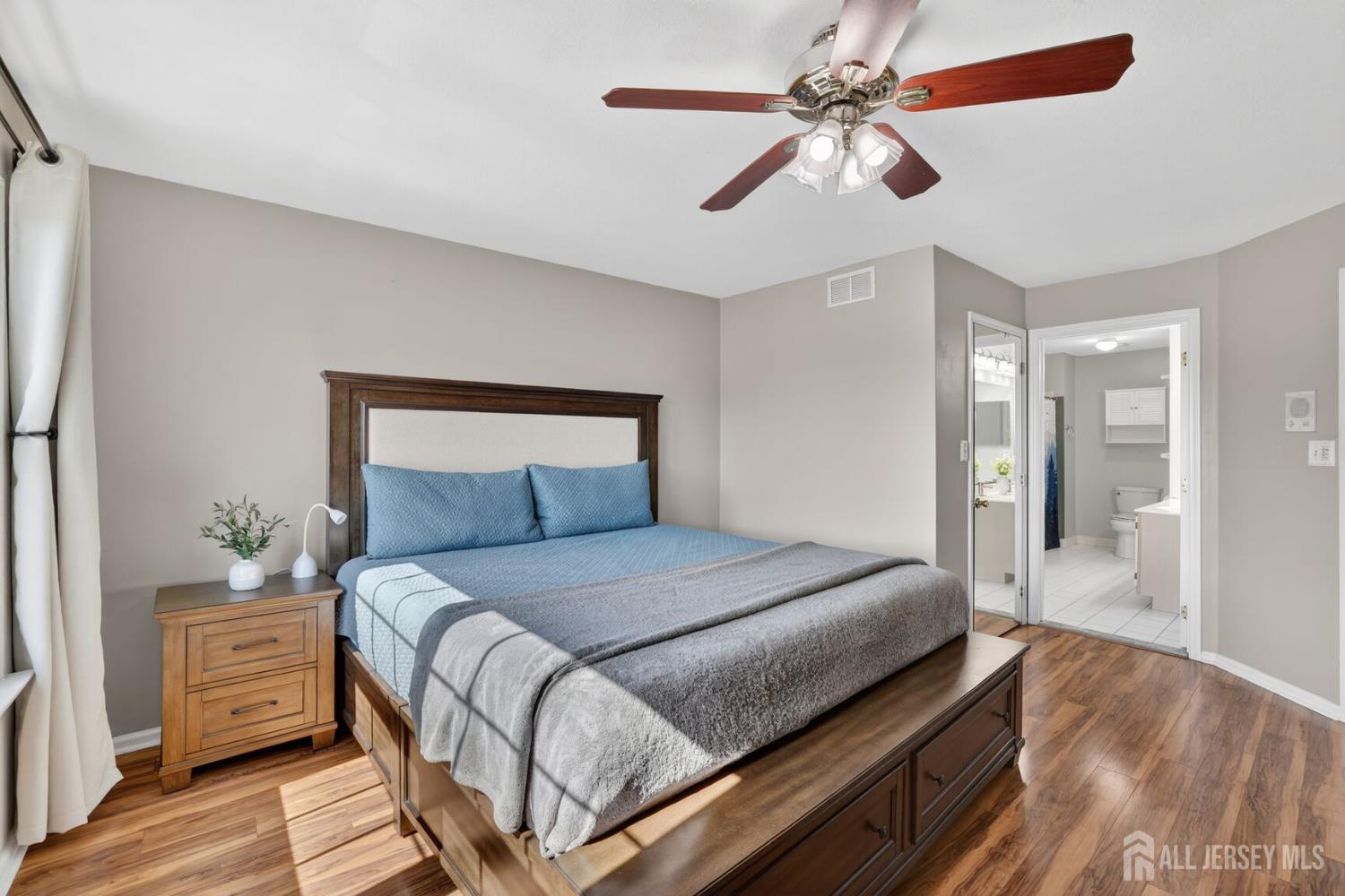 217 Prestwick Way Edison, NJ 08820 - Photo 18 of 30