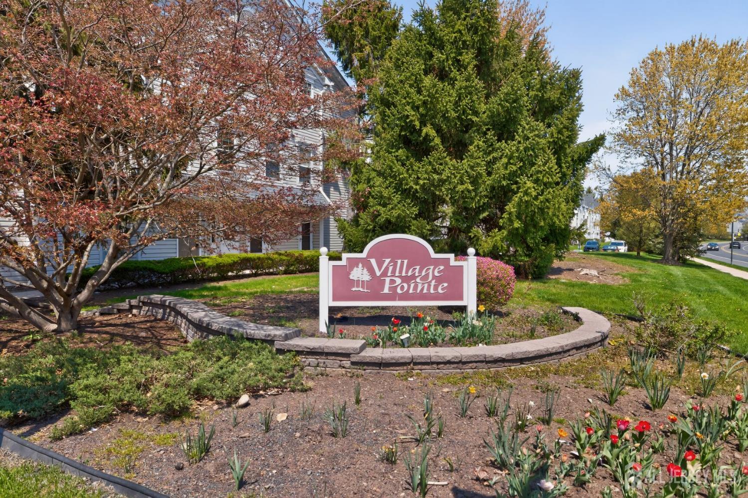 217 Prestwick Way Edison, NJ 08820 - Photo 2 of 30