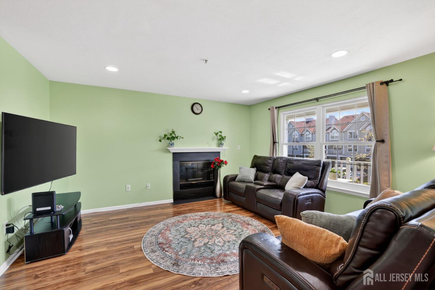 217 Prestwick Way Edison, NJ 08820 - Photo 7 of 30