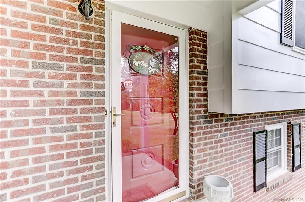 4416 Linwood Road Gastonia, NC 28052 - Photo 4 of 22 Gallery Image 4