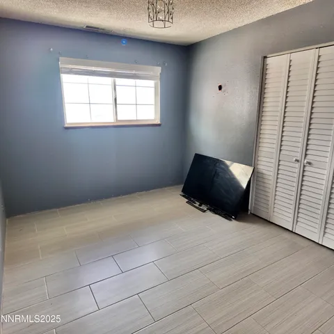 $325,000 | 455 Connely Street, Hawthorne, NV 89415