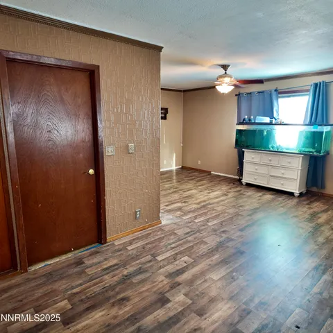 $325,000 | 455 Connely Street, Hawthorne, NV 89415