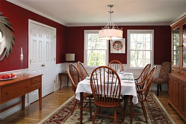 29 Roland Street Newton, MA 02461 - Photo 2 of 7