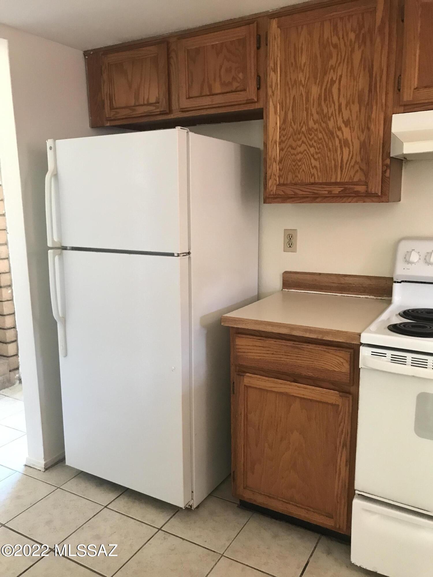 1418 South Gecko Road Tucson, AZ 85713 - Photo 8 of 30