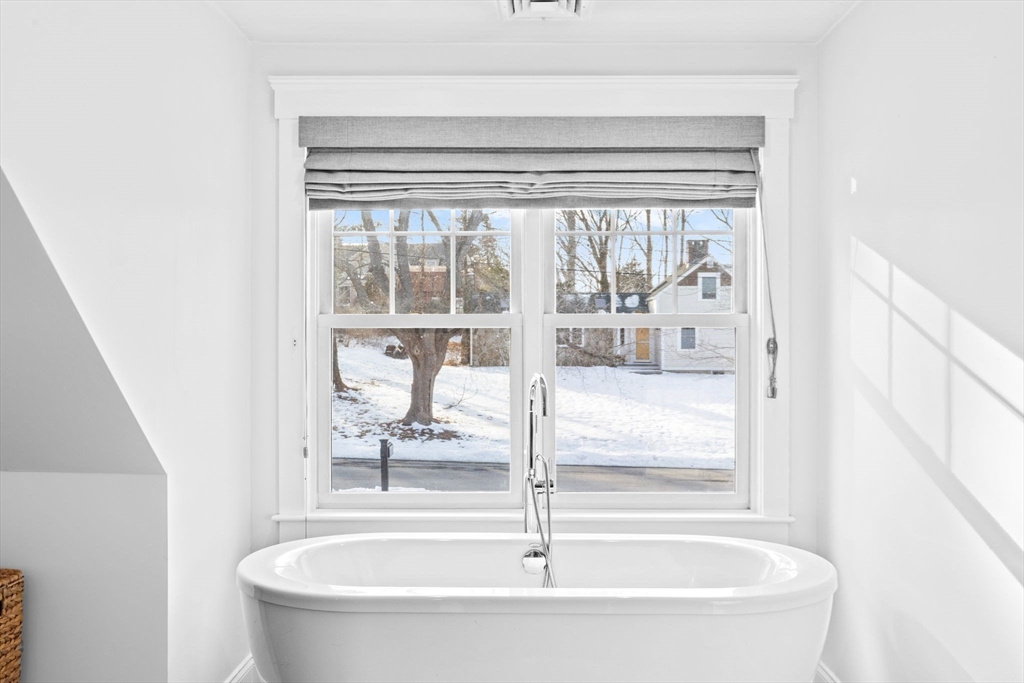 54 Dreamwold Road Scituate, MA 02066 - Photo 26 of 41