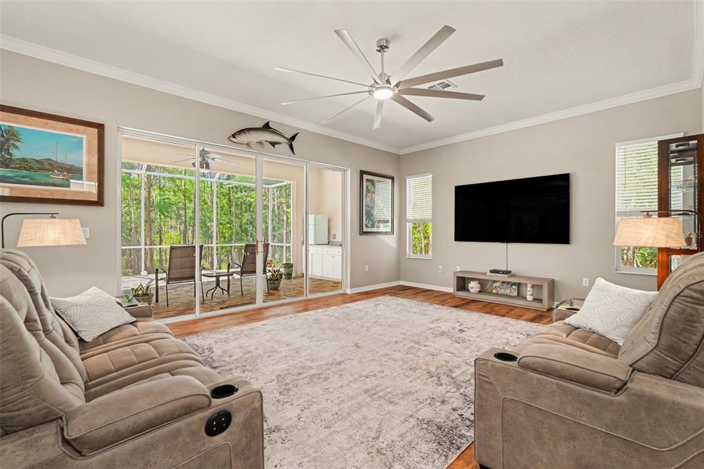 8689 Mississippi Run Weeki Wachee, FL 34613 - Photo 7 of 38