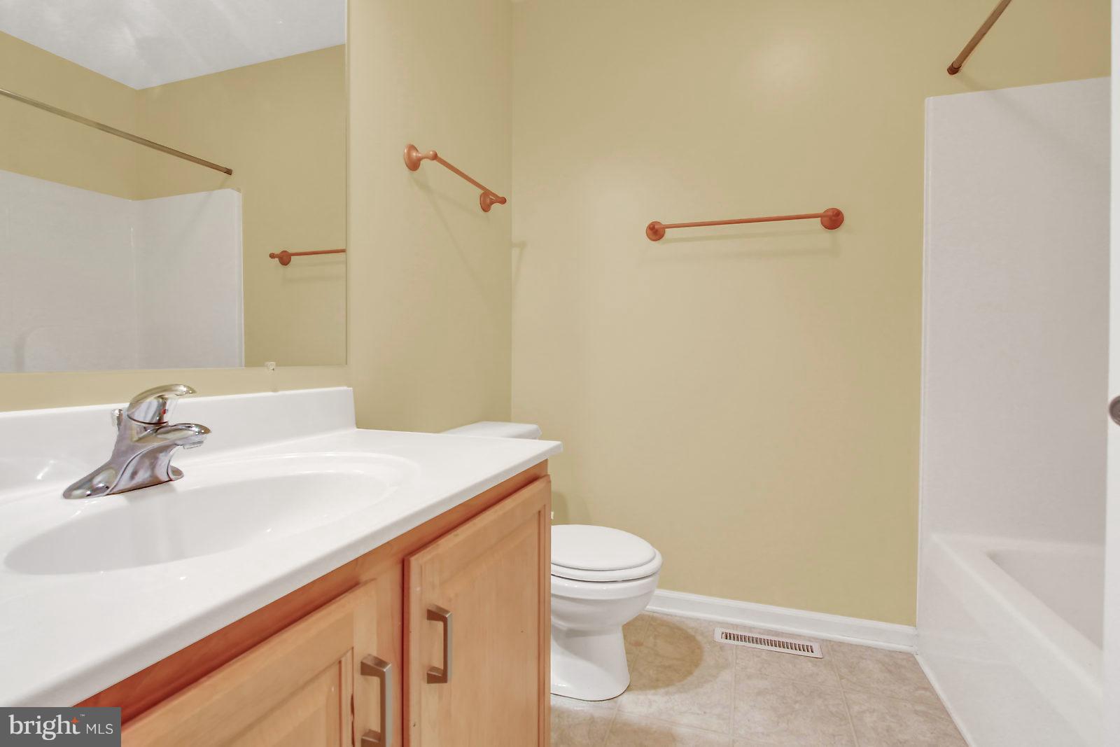 272 Bloomfield Drive Lititz, PA 17543 - Photo 22 of 33