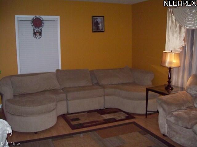 6875 West Pleasant Valley Road Cleveland, OH 44129 - Photo 3 of 11 Gallery Image 3
