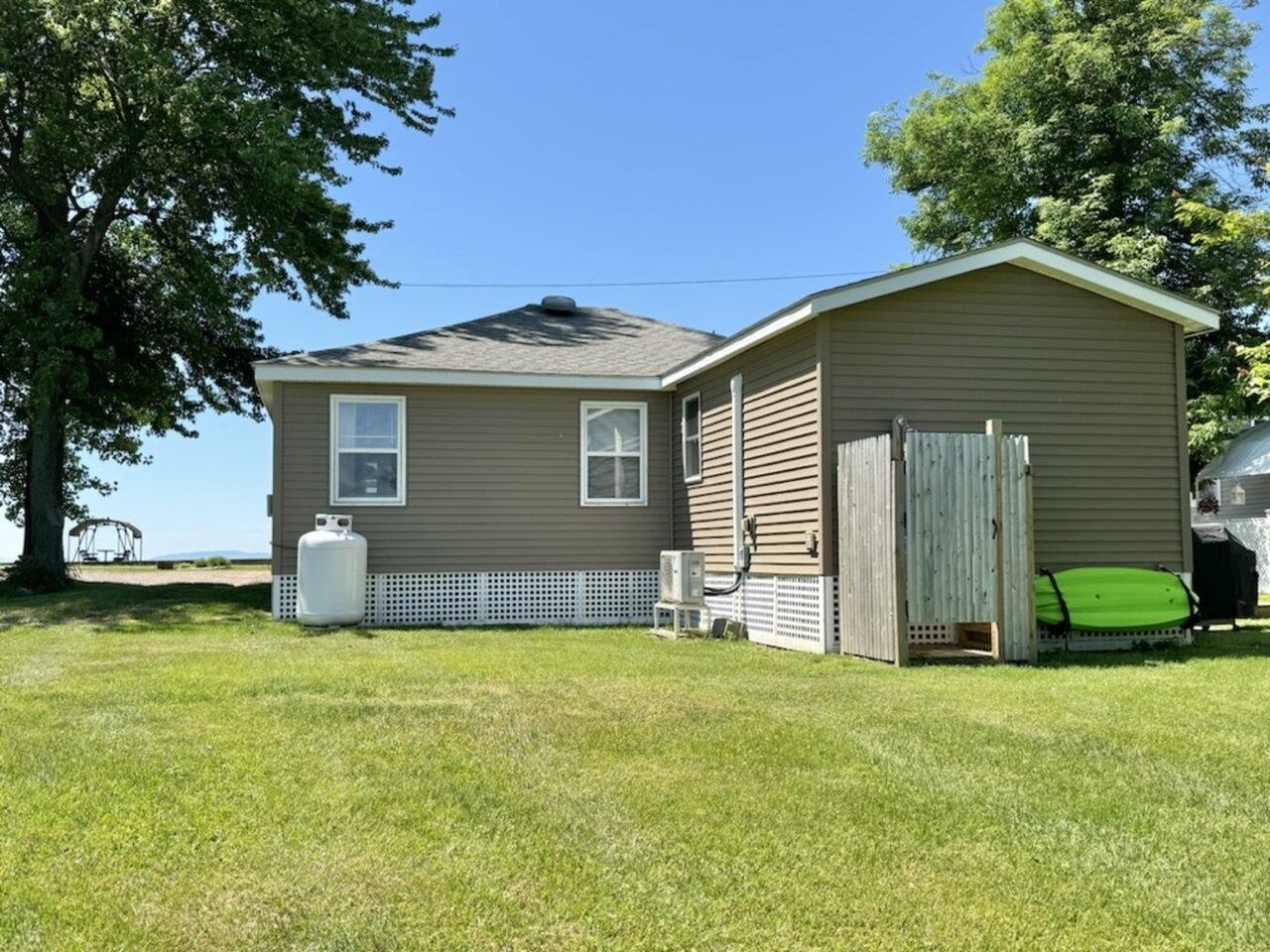 2098 Colchester Point Road Colchester, VT 05446 - Photo 27 of 38 Gallery Image 27
