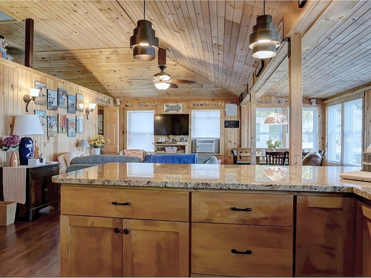 2098 Colchester Point Road Colchester, VT 05446 - Photo 36 of 38 Gallery Image 36