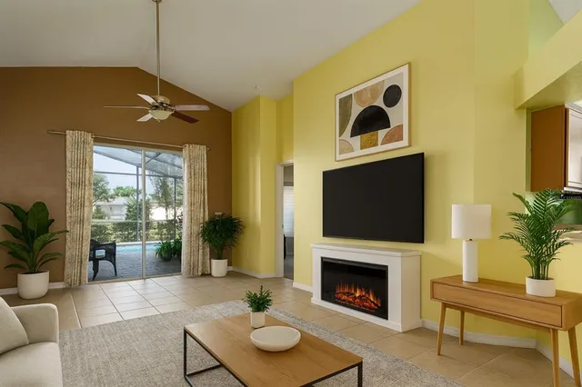 $399,000 | 2252 Colville Chase Drive, Ruskin, FL 33570