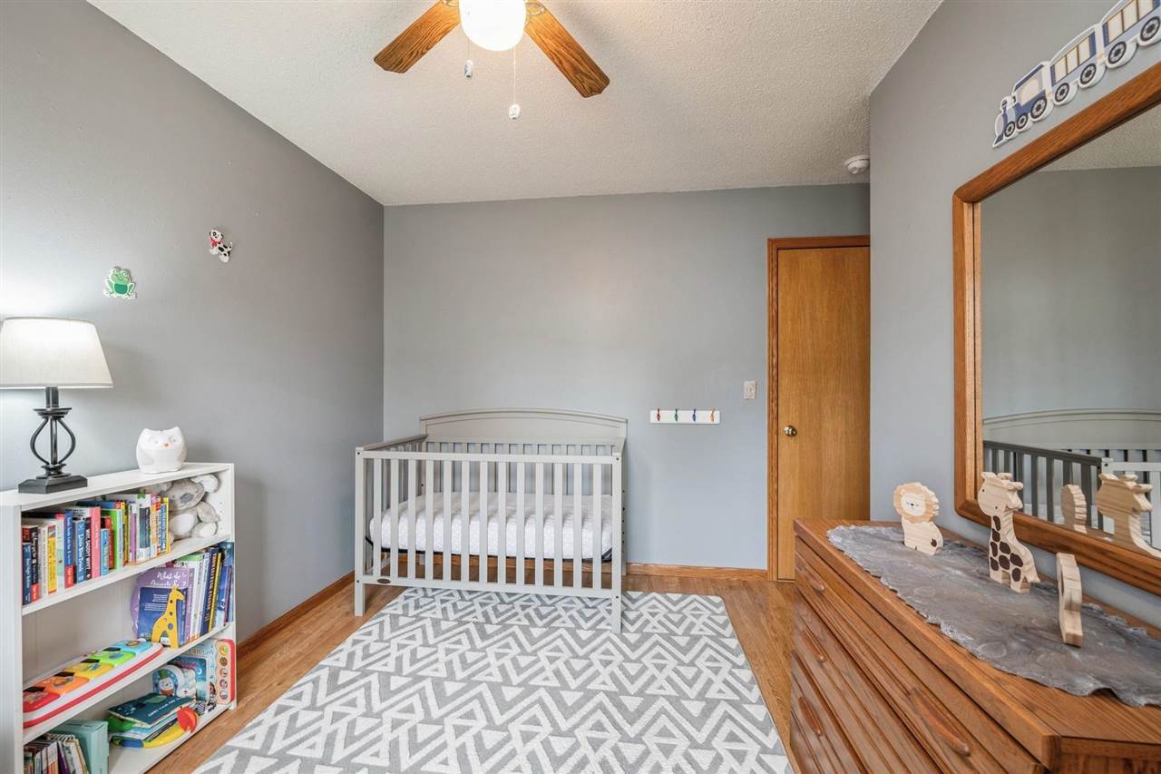 113 Rosedale Drive Center Point, IA 52213 - Photo 17 of 29 Gallery Image 17