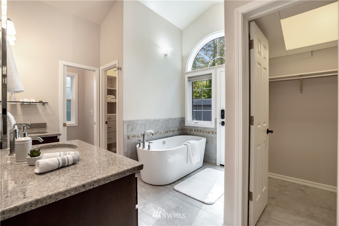 11508 Tower Road Southwest Lakewood, WA 98498 - Photo 11 of 25 Gallery Image 11