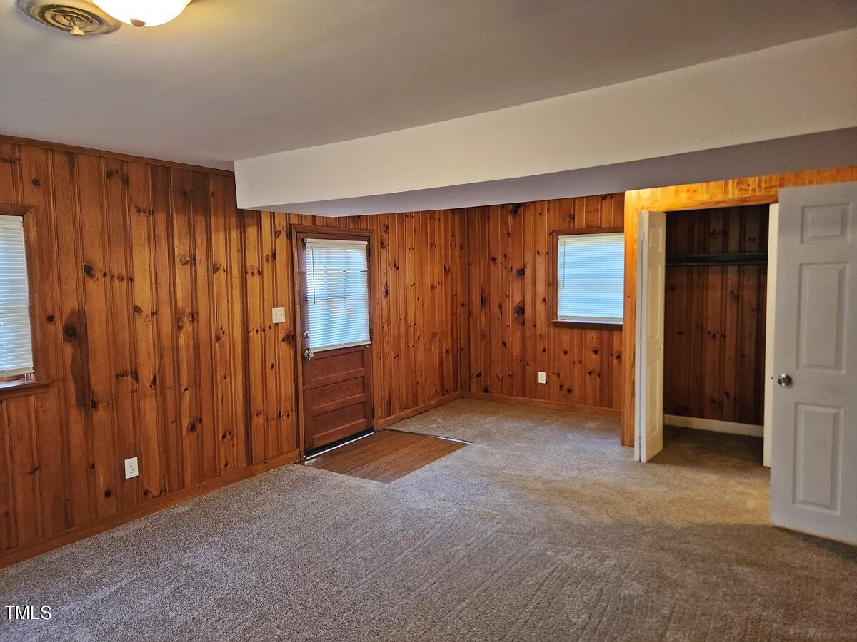 501 Locust Lane Raleigh, NC 27603 - Photo 26 of 33 family room