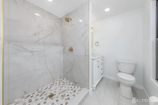 $3,800 | 3547 Finlaw Avenue, Pennsauken, NJ 08109