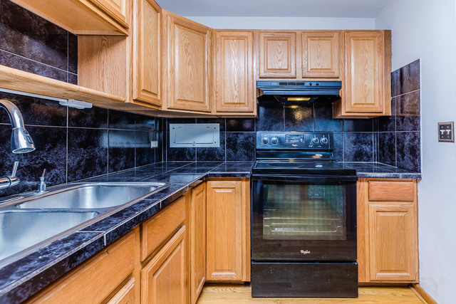 6157 North Sheridan Road, Unit 6A Chicago, IL 60660 - Photo 10 of 18