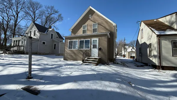 $149,900 | 115 North 8th Street, Montevideo, MN 56265