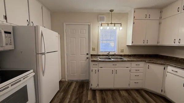 $149,900 | 115 North 8th Street, Montevideo, MN 56265