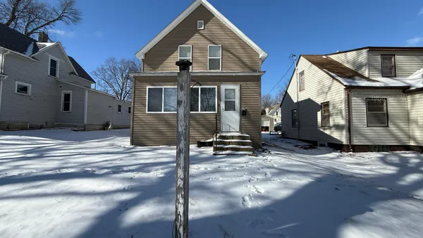 $149,900 | 115 North 8th Street, Montevideo, MN 56265