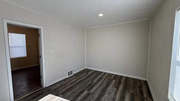 $149,900 | 115 North 8th Street, Montevideo, MN 56265