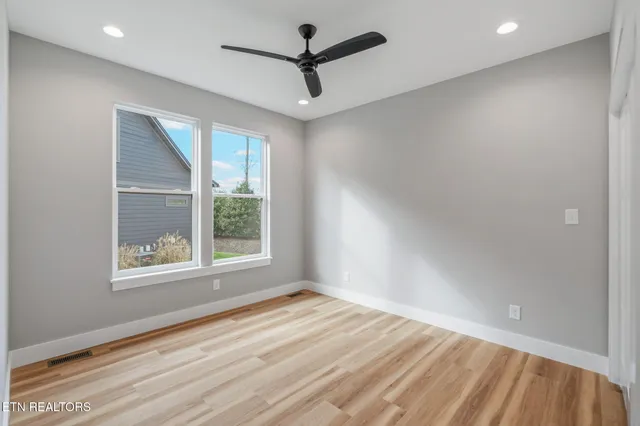 $499,900 | 5034 Grove Park Court Northeast, Cleveland, TN 37312