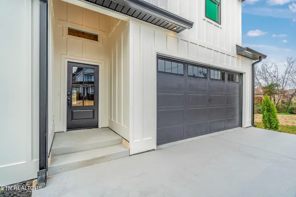 $488,900 | 5034 Grove Park Court Northeast, Cleveland, TN 37312