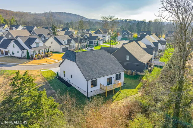 $499,900 | 5034 Grove Park Court Northeast, Cleveland, TN 37312