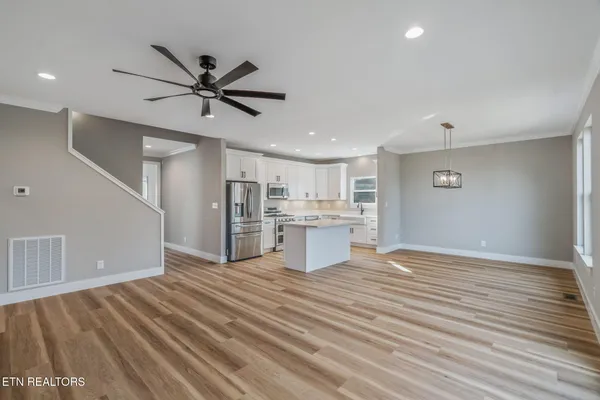 $488,900 | 5034 Grove Park Court Northeast, Cleveland, TN 37312