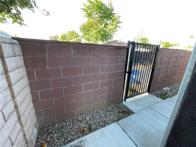 $3,500 | 17609 Covello Street, Van Nuys, CA 91406